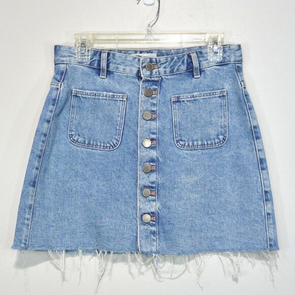 Zara Dresses & Skirts - ZARA BUTTON FRONT DENIM MINI SKIRT MEDIUM